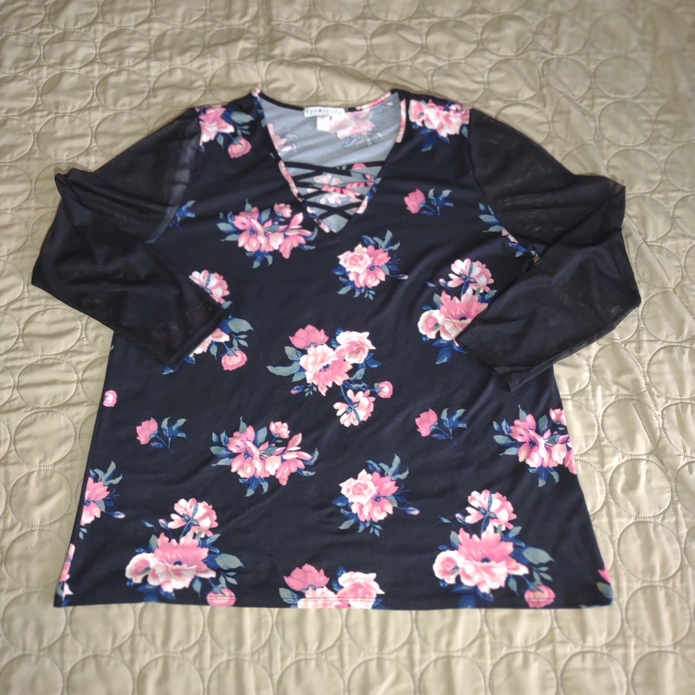 Eye Candy 2X Black Pink Floral Top Sheer Long Sleeve Criss Cross Neck Plus Size